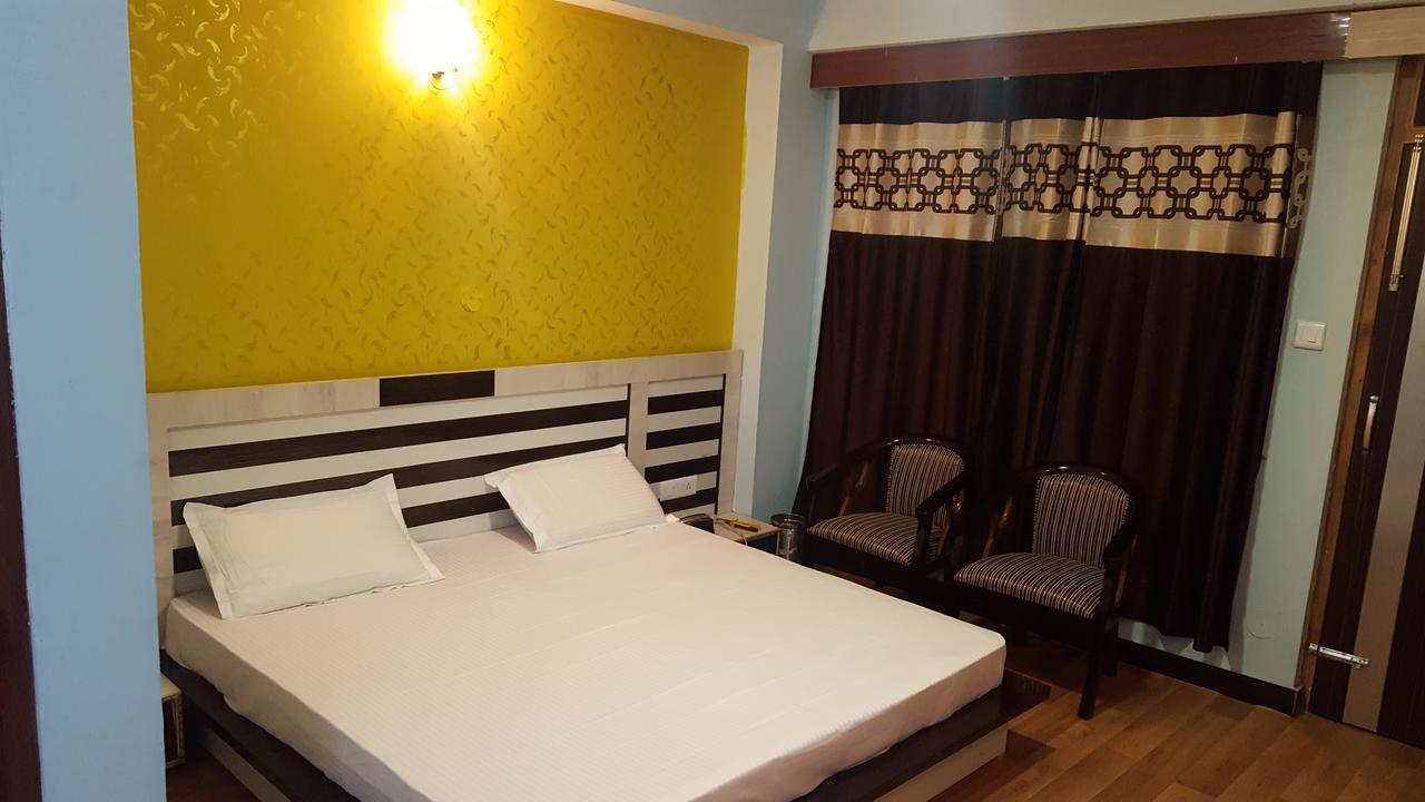 The Shyam Regency Hotel Нарканда Екстериор снимка